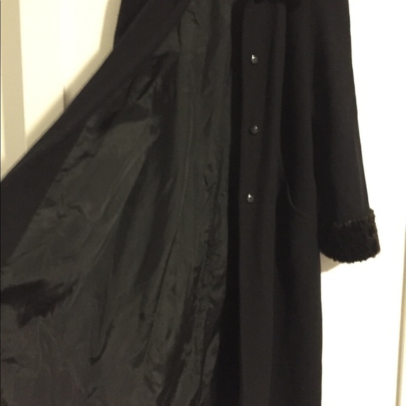 Vintage Classy Coat Made in USA Black Coat - Picture 3 of 8